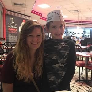 Meet your Posher, Dawn